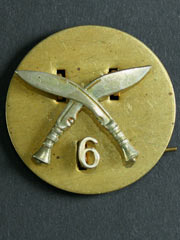 6th Gurkha Rifles Cap Badge Image 2