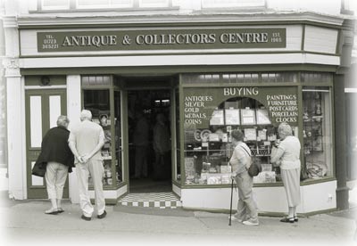 Antiques & Collectors Centre shop front