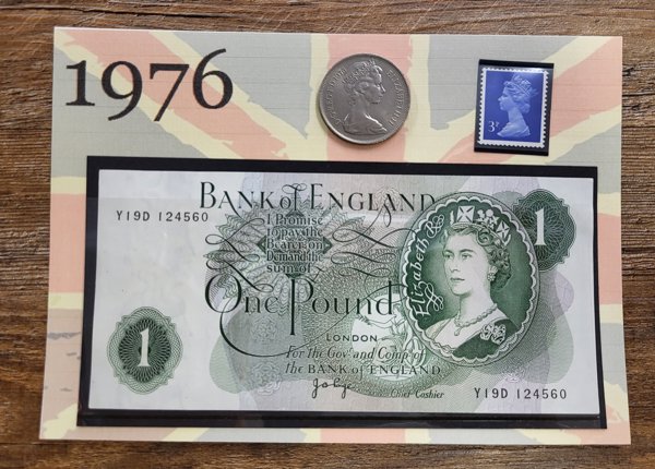 1976 yearcard set 